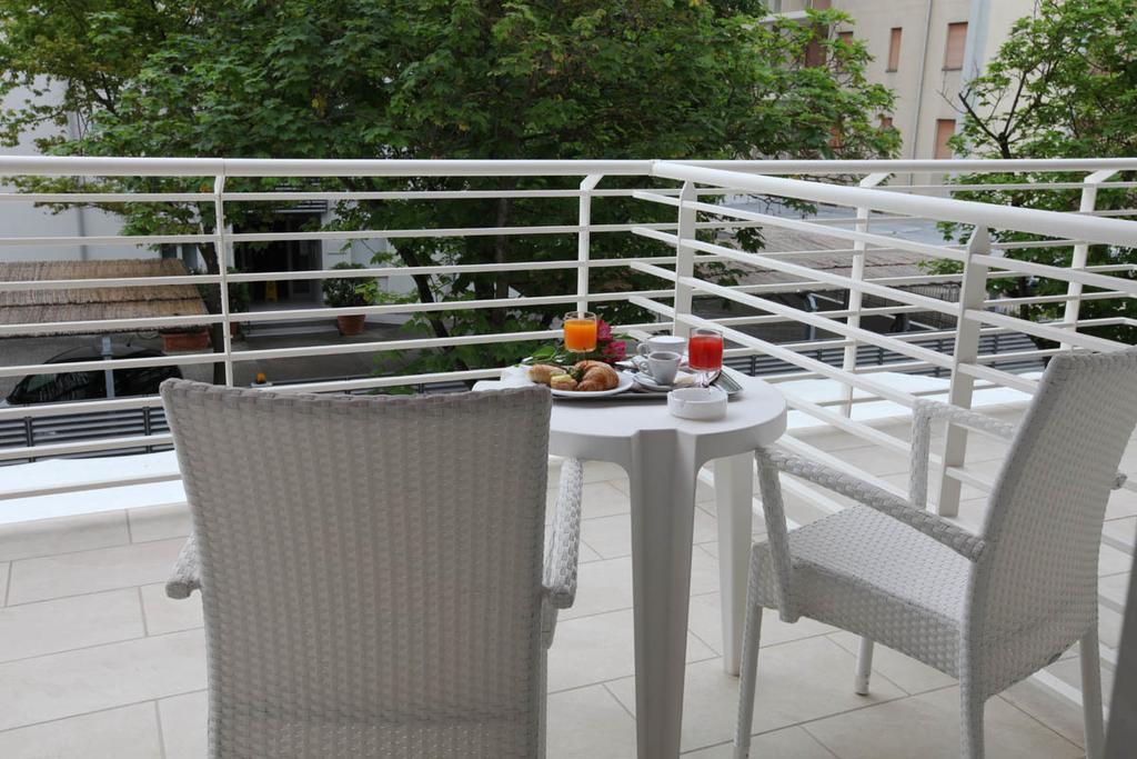 Hotel Derby S Lido di Jesolo Exterior foto