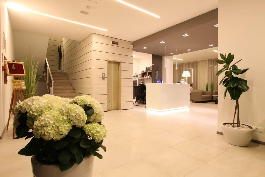 Hotel Derby S Lido di Jesolo Exterior foto